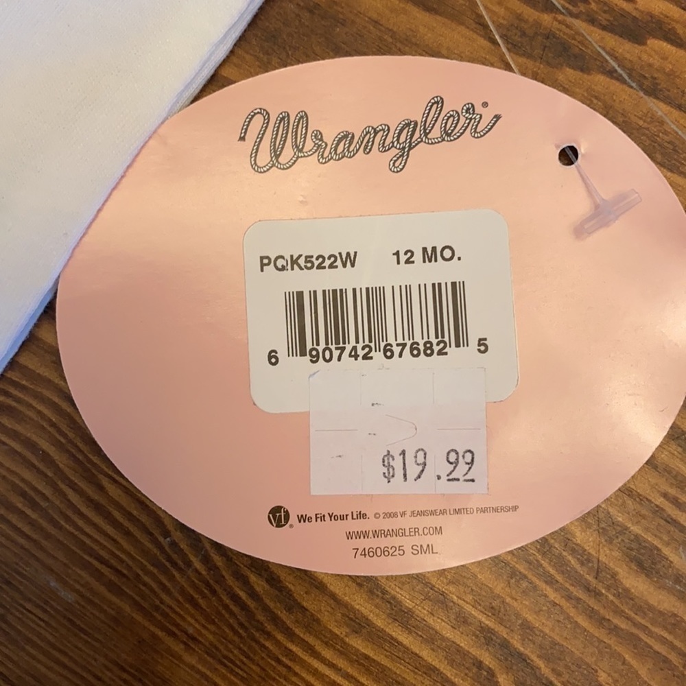 𝅺🐣🐣🐄 Wrangler Chick Chick Chick onesie - Picture 4 of 4